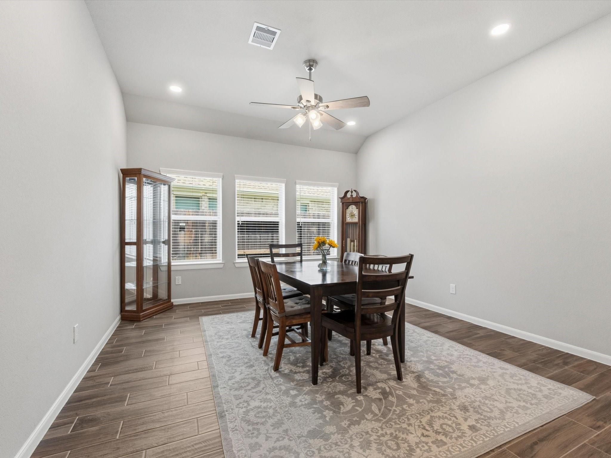 29411 Amber Pine Court