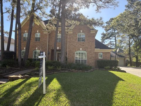 Photo of 6223 Hidden Lakes Drive, Houston, TX 77345 (MLS # 54463481)