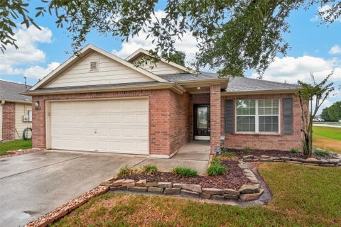 Photo of 16299 Hidden Deer Lane LN, Conroe, TX 77302 (MLS # 48617813)