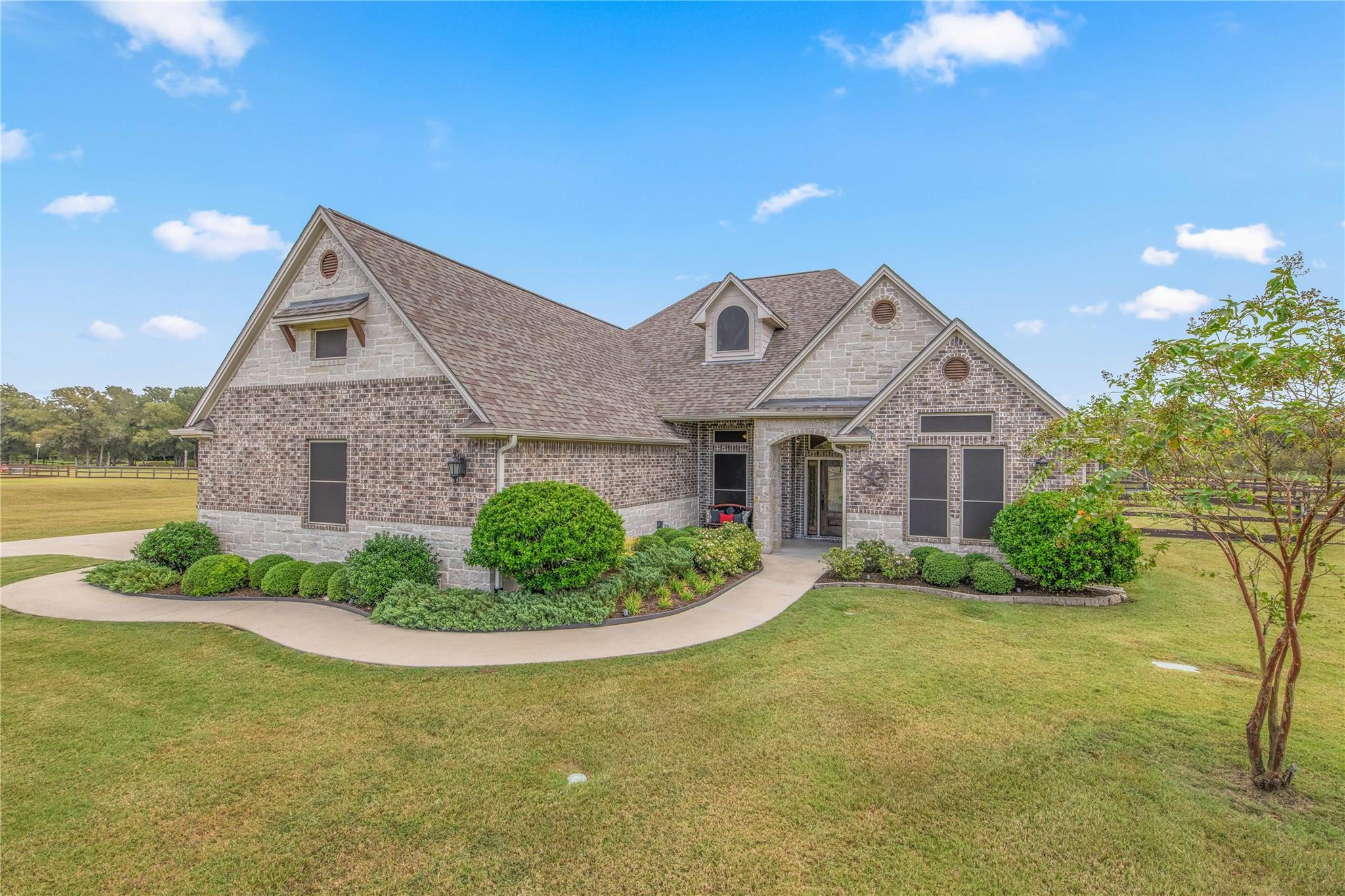 9600 Shadow Creek Trail NW
