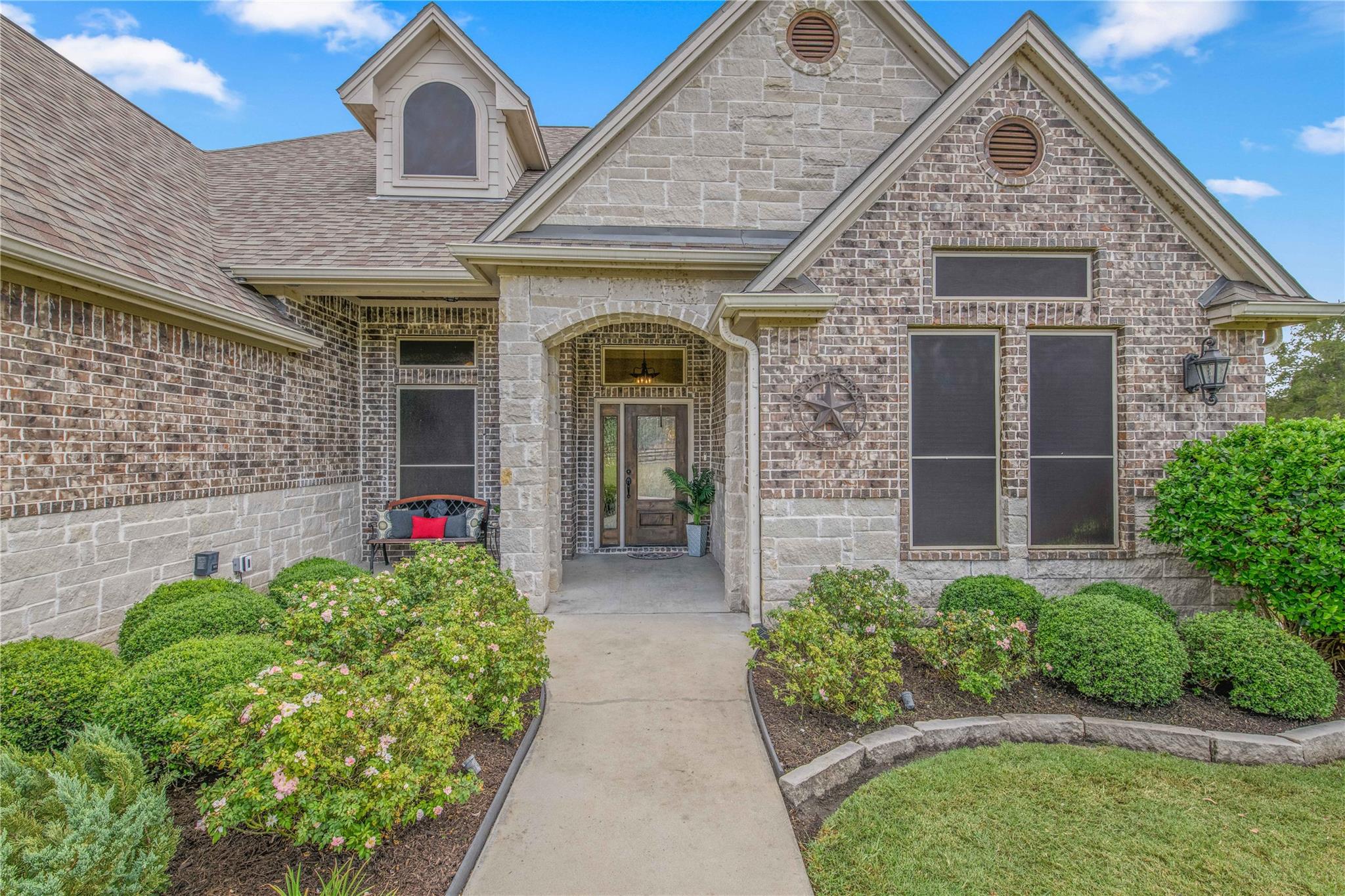 9600 Shadow Creek Trail NW