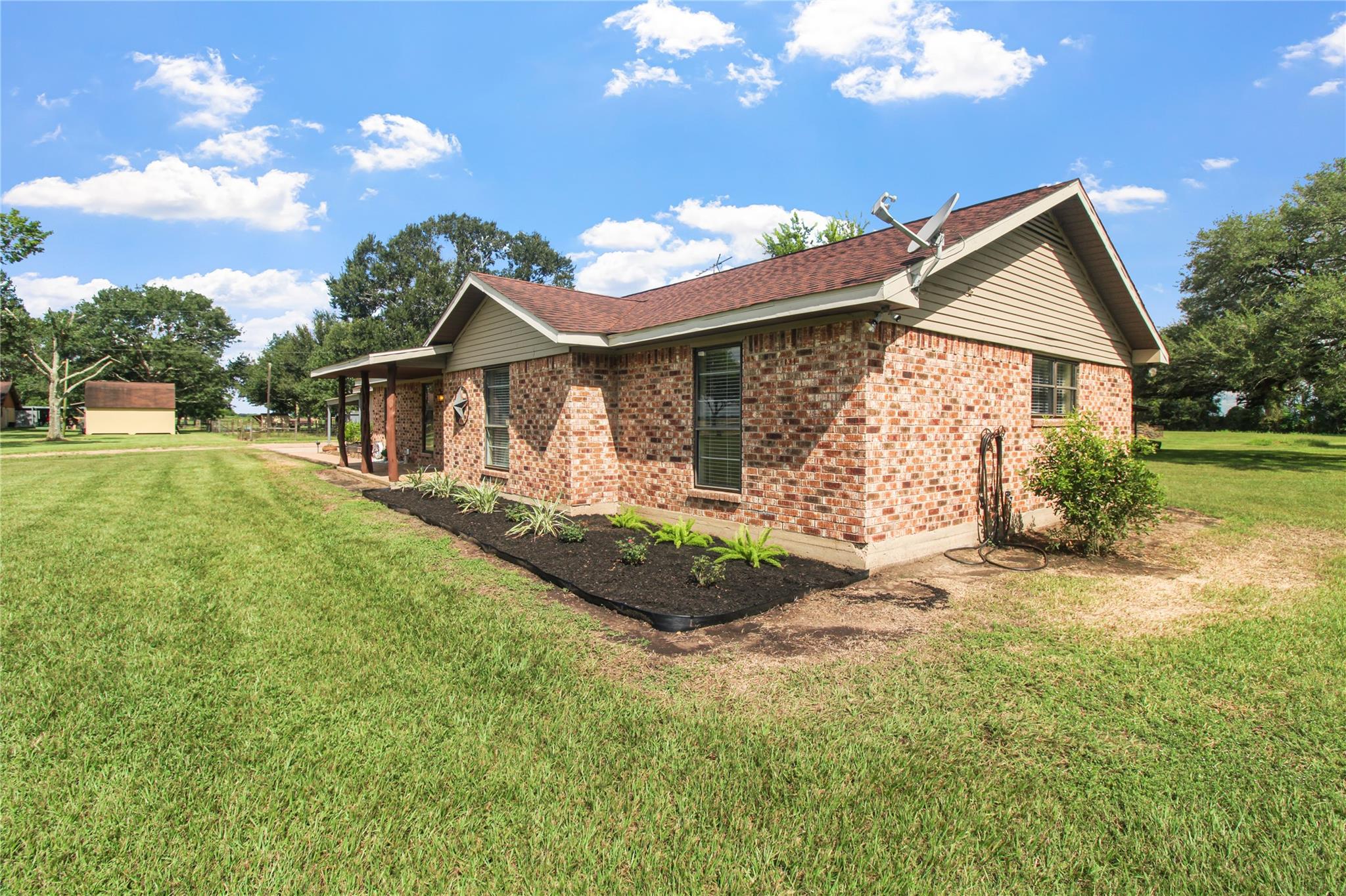 10704 Buls Road