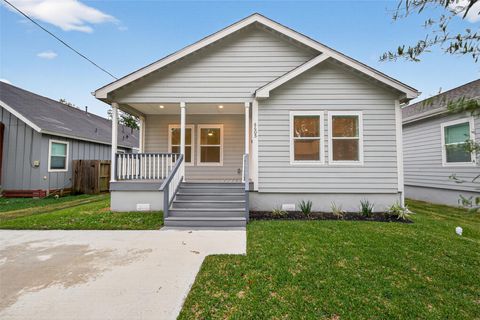 6605 Greenhurst Street Houston TX 77091