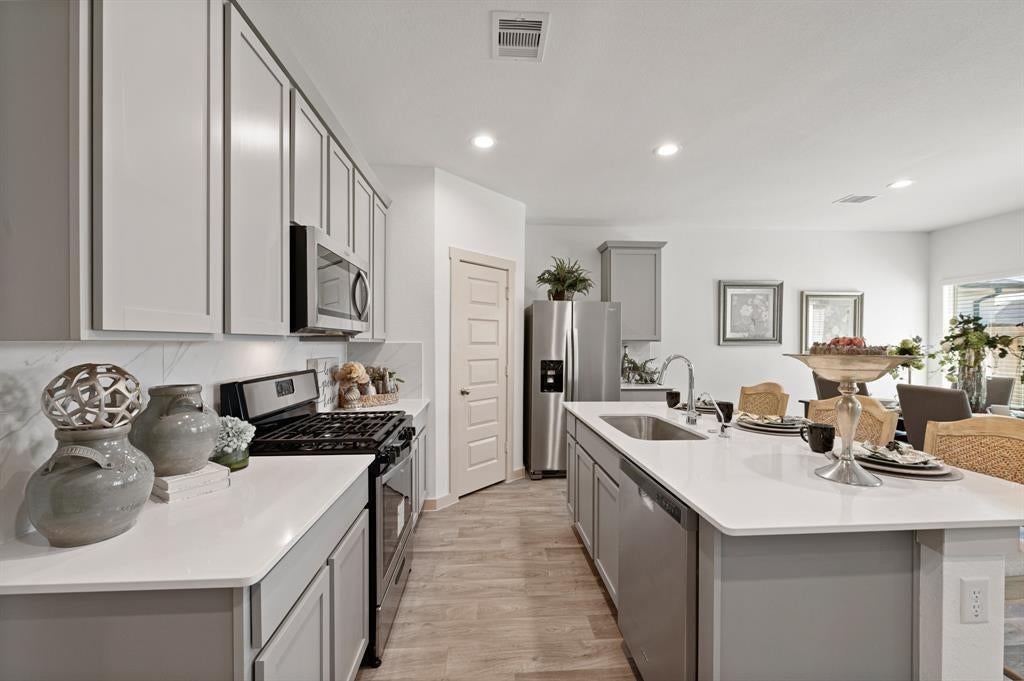 7214 Sunset Creek Drive