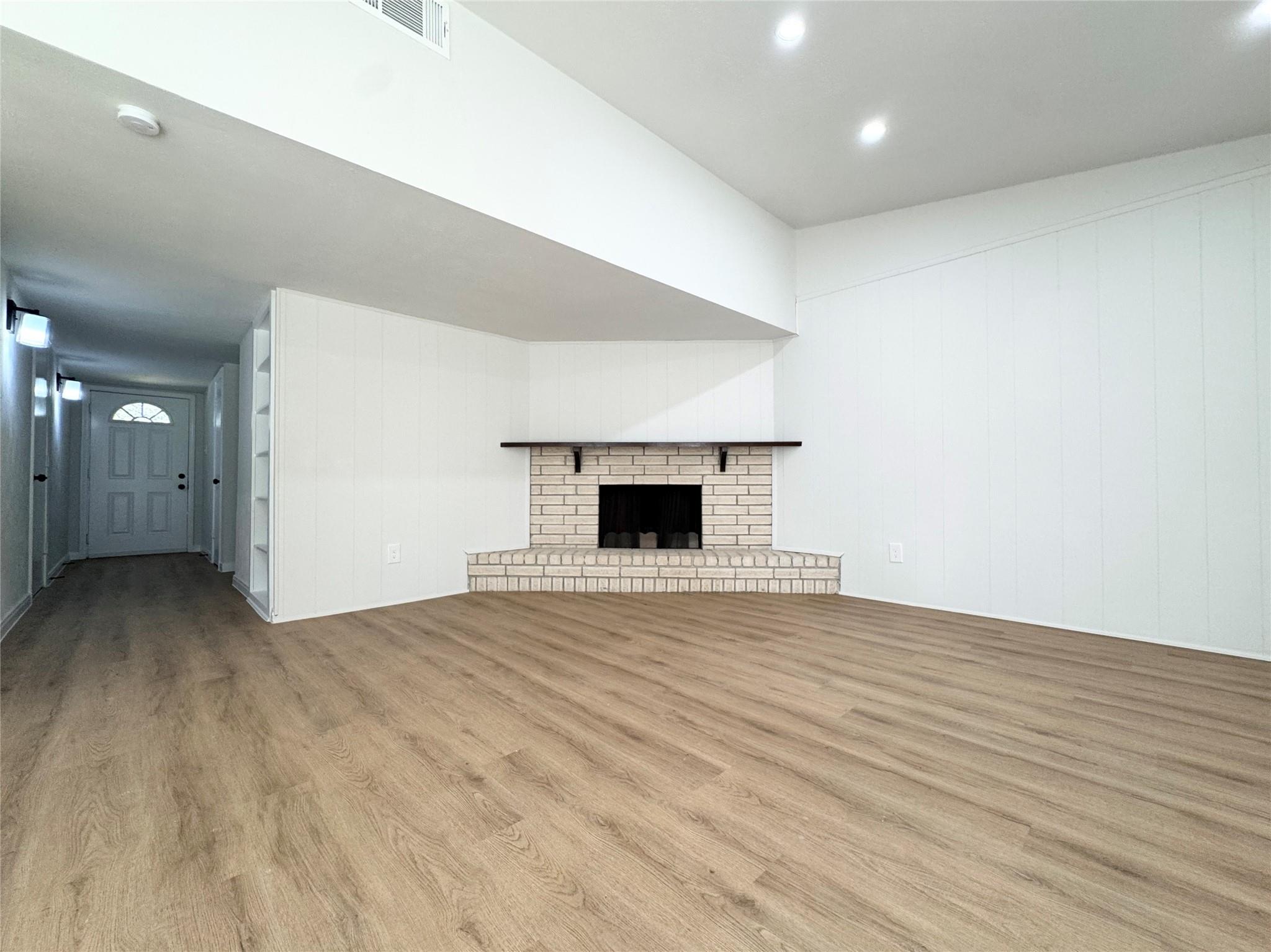 3923 Rolling Terrace Drive