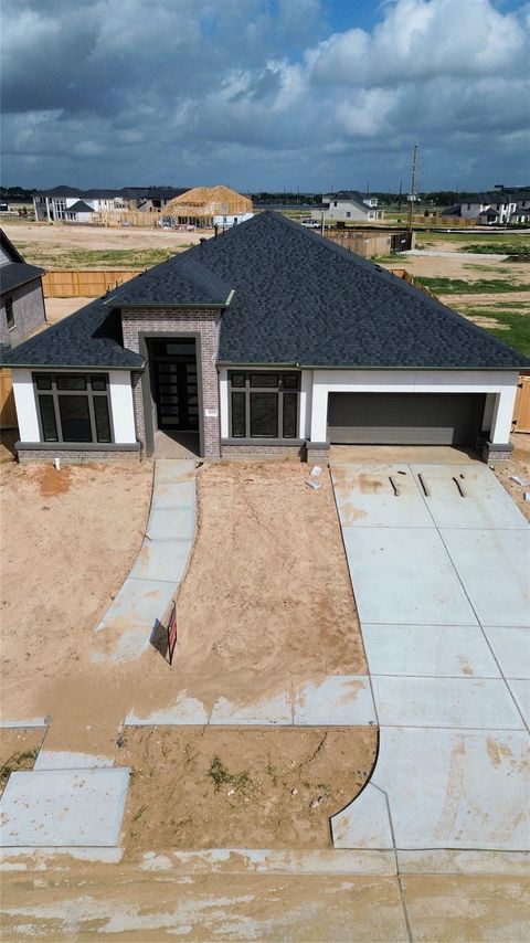 Photo of 3615 Blue Mistflower Dr, Katy, TX 77493 (MLS # 76551453)