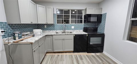 Photo of 2634 Tidewater Drive, Houston, TX 77045 (MLS # 83977478)