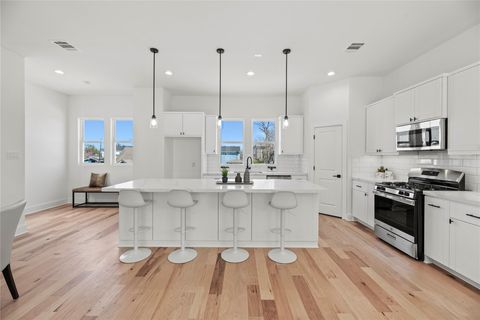 Photo of 426 Sikes Street #A, Houston, TX 77018 (MLS # 23308660)