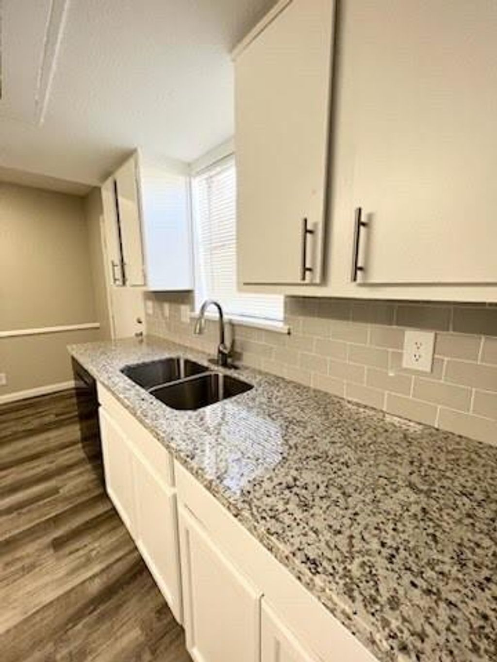 Photo of 6200 W Tidwell Road #1109, Houston, TX 77092 (MLS # 8437647)