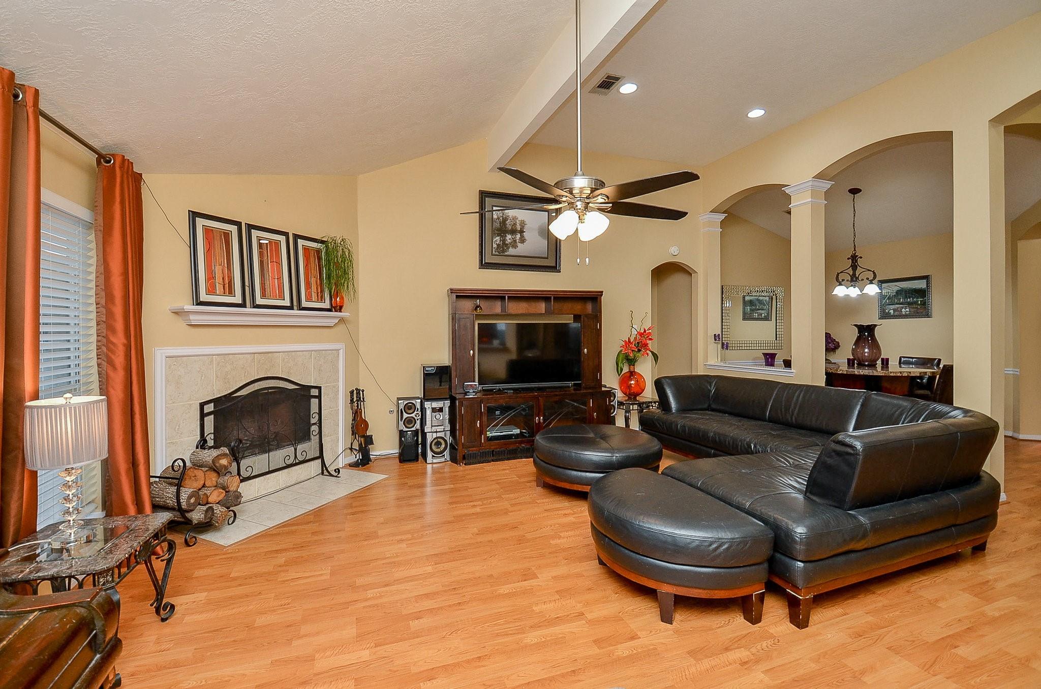 2418 Honey Locust Drive