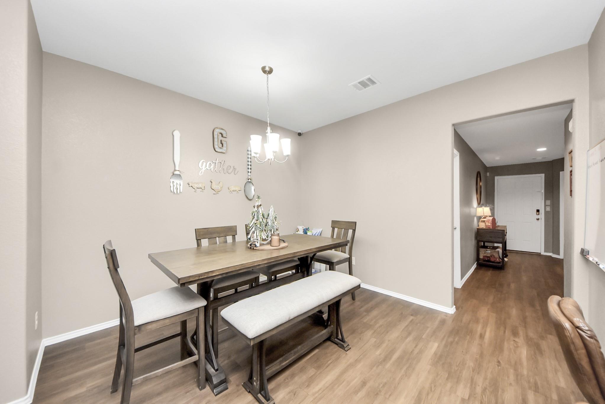 15435 Sicomoro Viejo Street