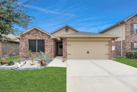 Photo of 15435 Sicomoro Viejo Street, Channelview, TX 77530 (MLS # 83922763)