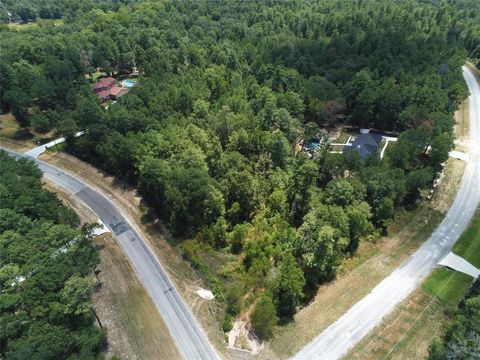 Photo of 4 Sundog Road, Huntsville, TX 77340 (MLS # 86708659)