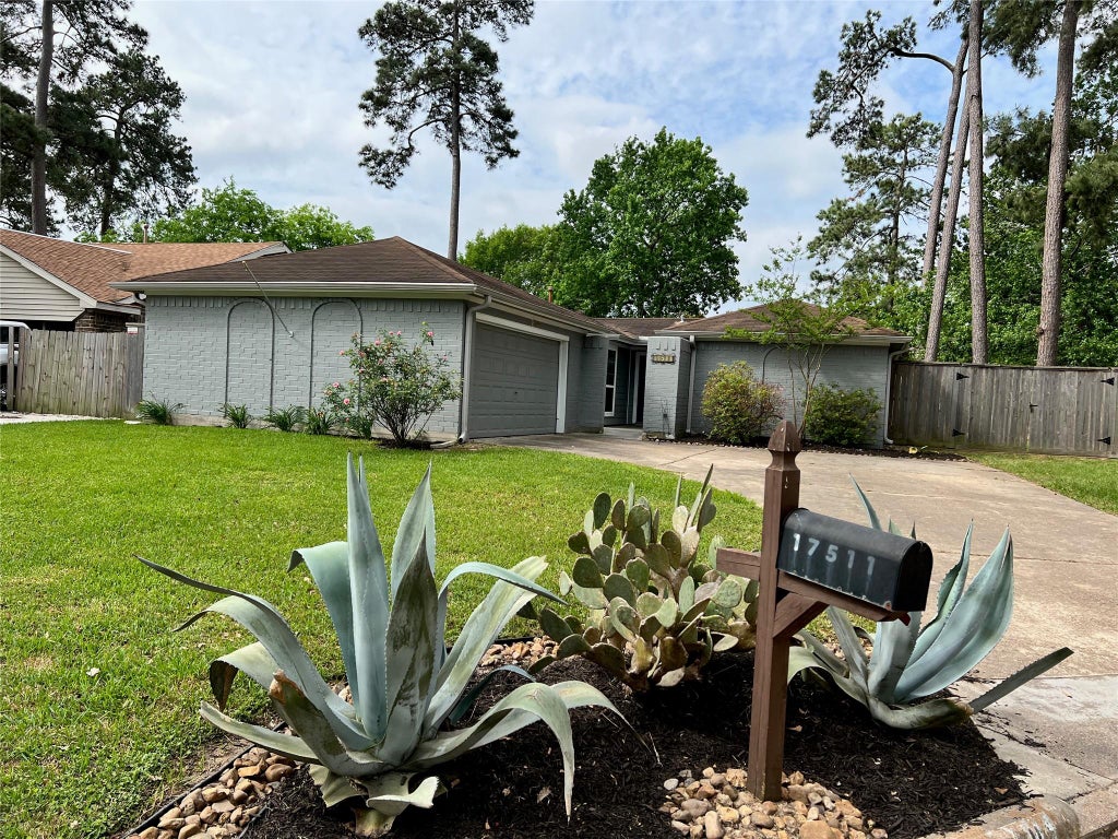 Photo of 17511 Glenhew Road, Humble, TX 77396 (MLS # 48618658)