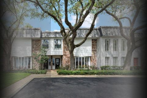 Photo of 8954 Chatsworth Drive, Houston, TX 77024 (MLS # 19948832)