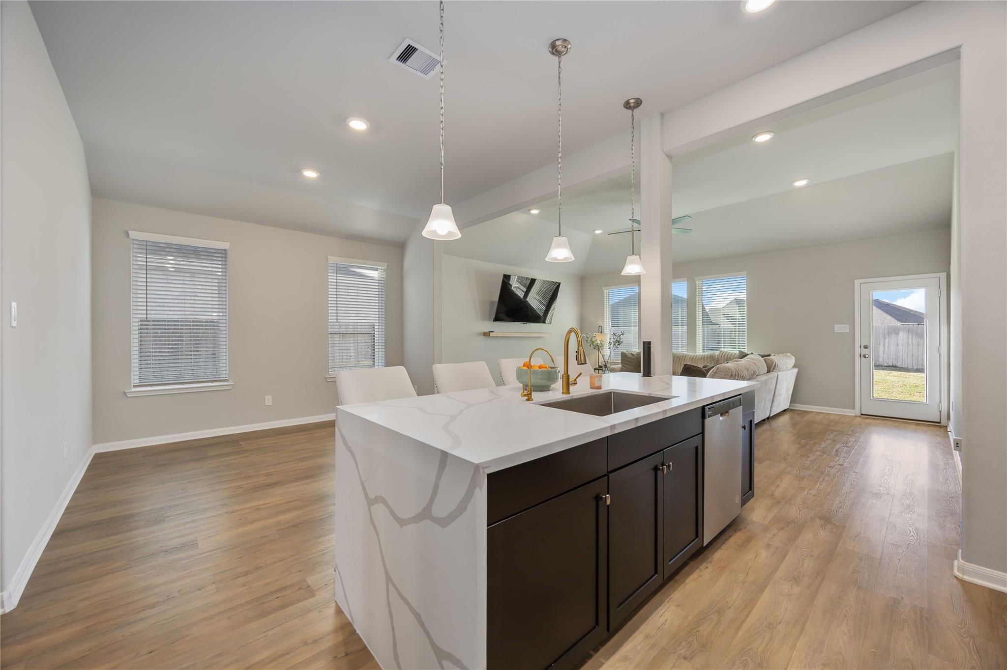 19319 Palfrey Prairie Trail