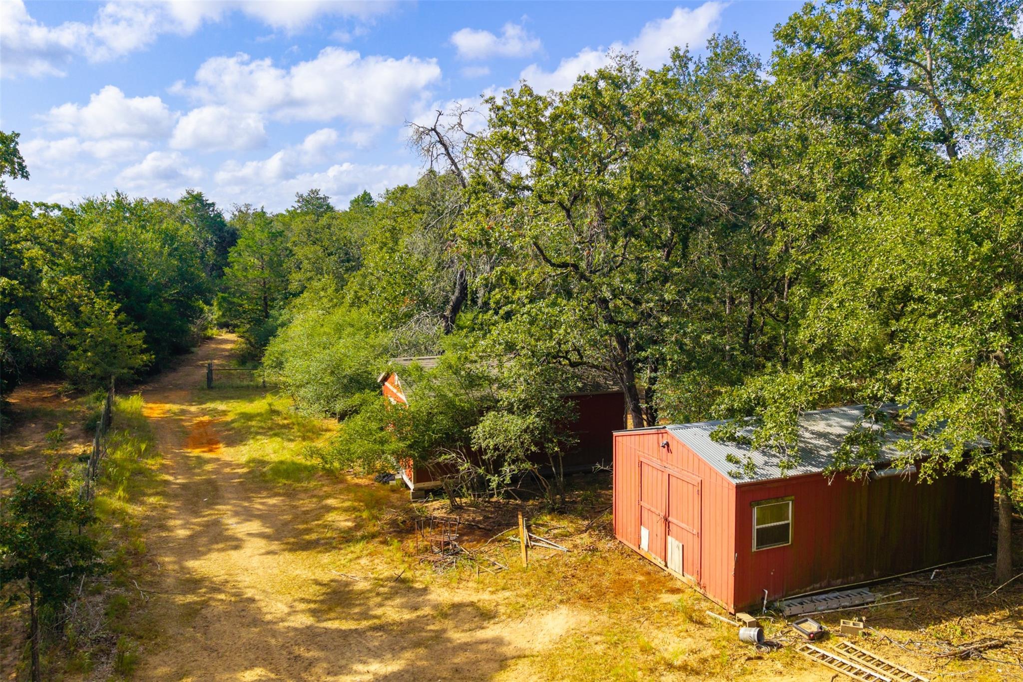 1960 County Road 413