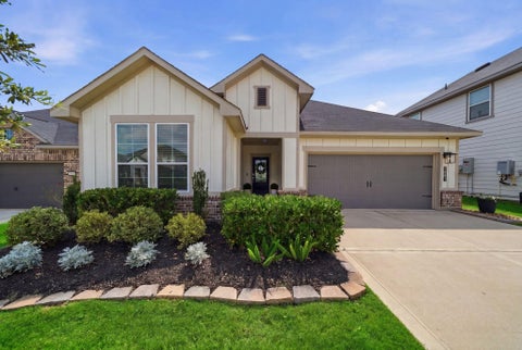 Photo of 2881 Terrace Grove Dr DR, Conroe, TX 77304 (MLS # 43033226)