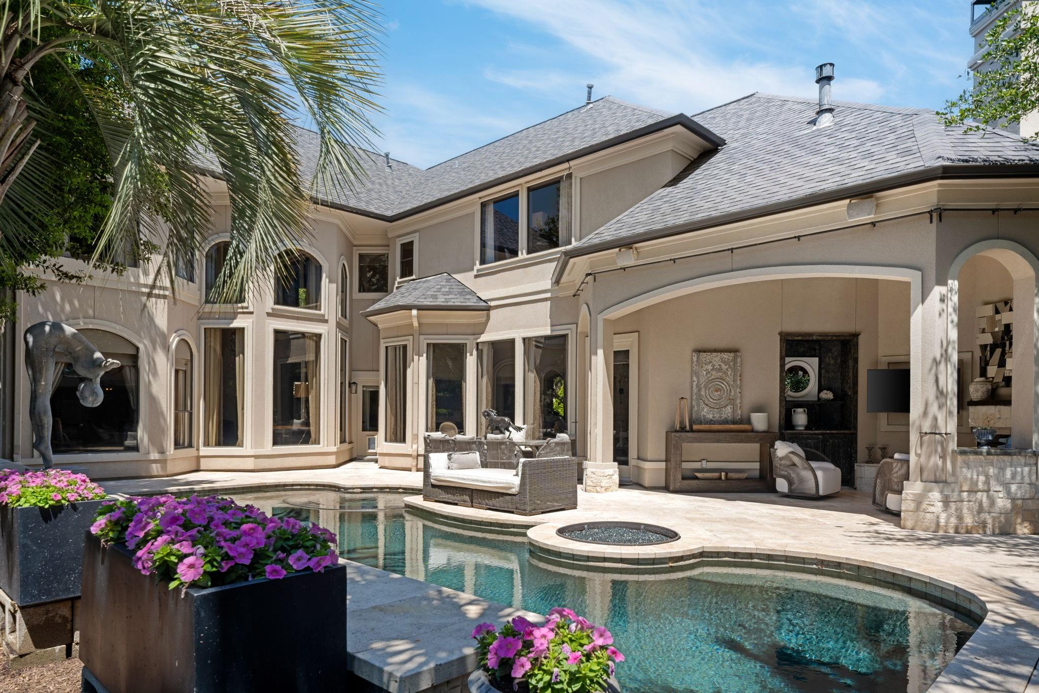 22 Legend Park Drive