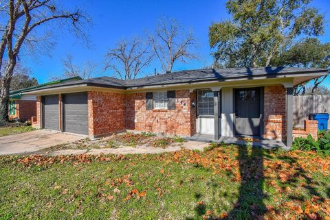 514 Peach Spring Drive Houston TX 77037