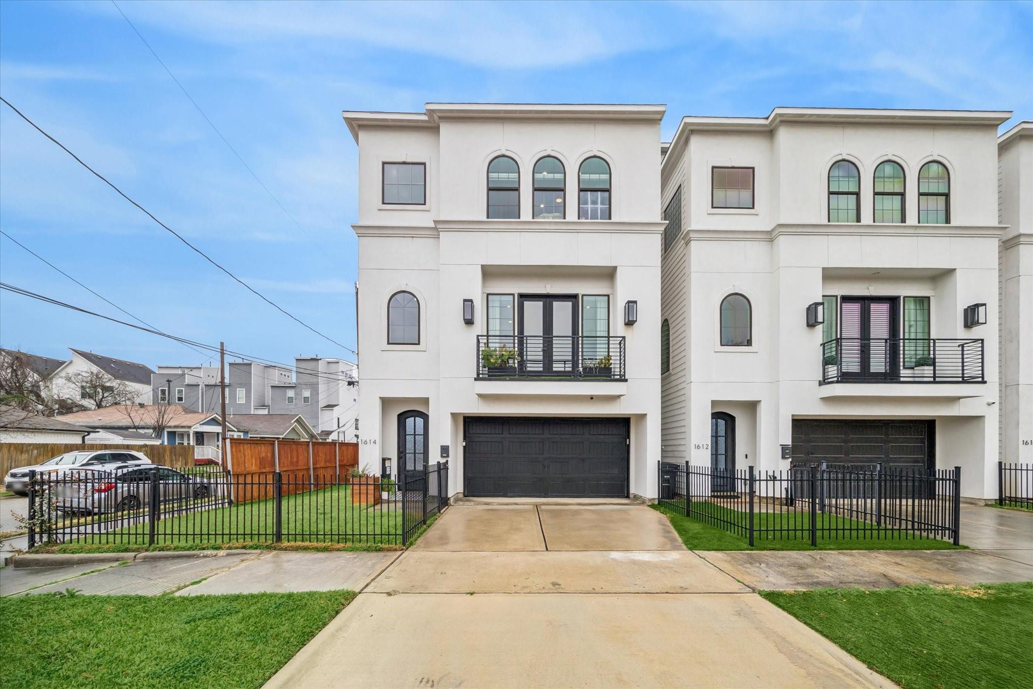 1614 Sampson Street