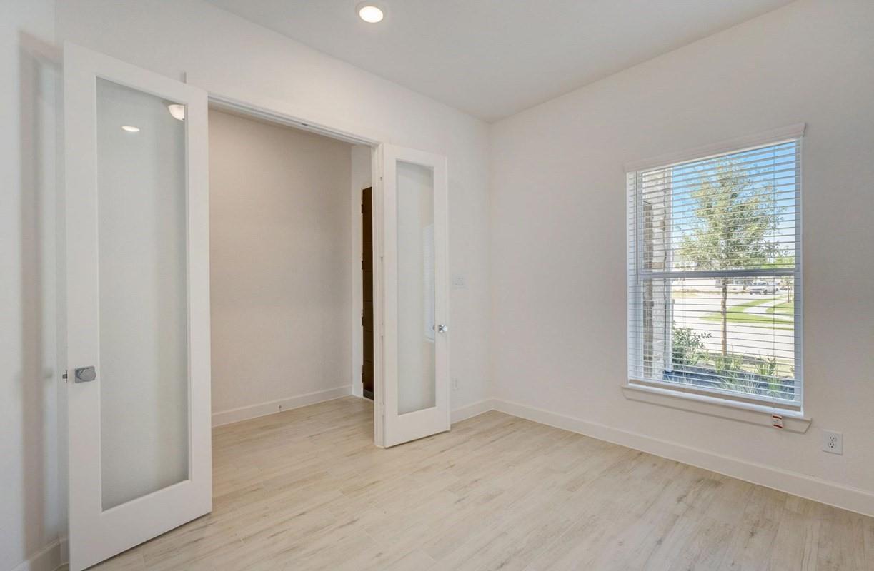 3408 Chestnut Colony Court