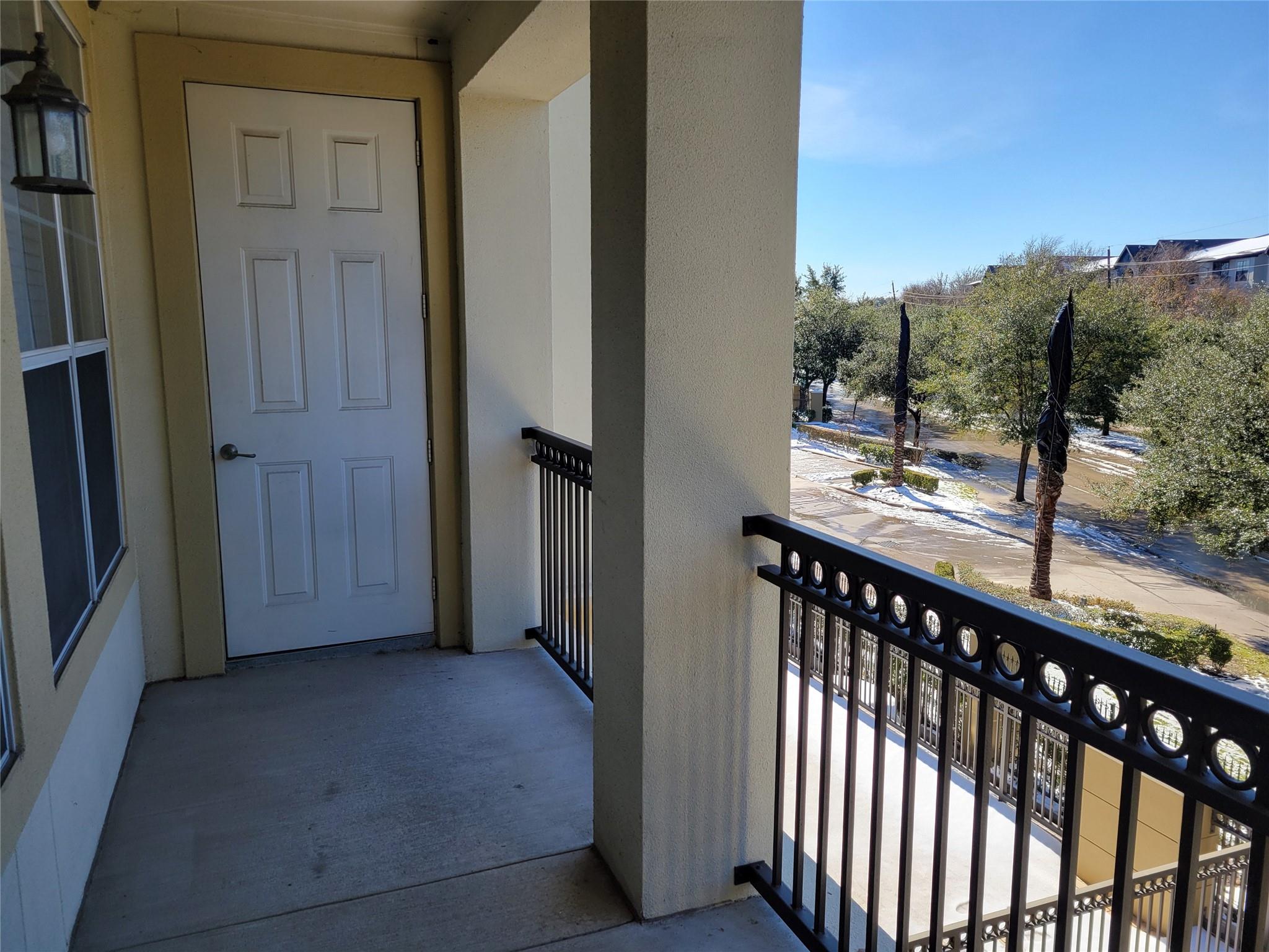 7575 Kirby Drive 1211