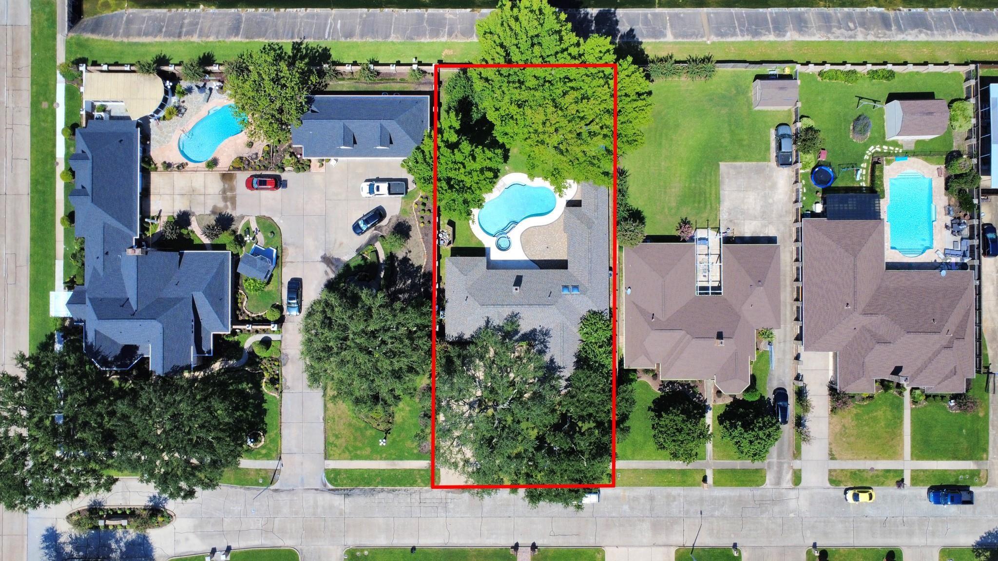 2310 Canterbury Court