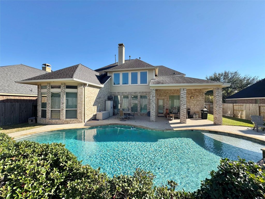 Photo of 13626 Breakwater Path Loop, Houston, TX 77044 (MLS # 40342097)