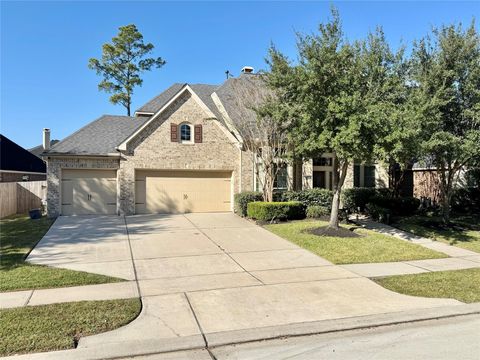 Photo of 13626 Breakwater Path Loop, Houston, TX 77044 (MLS # 40342097)