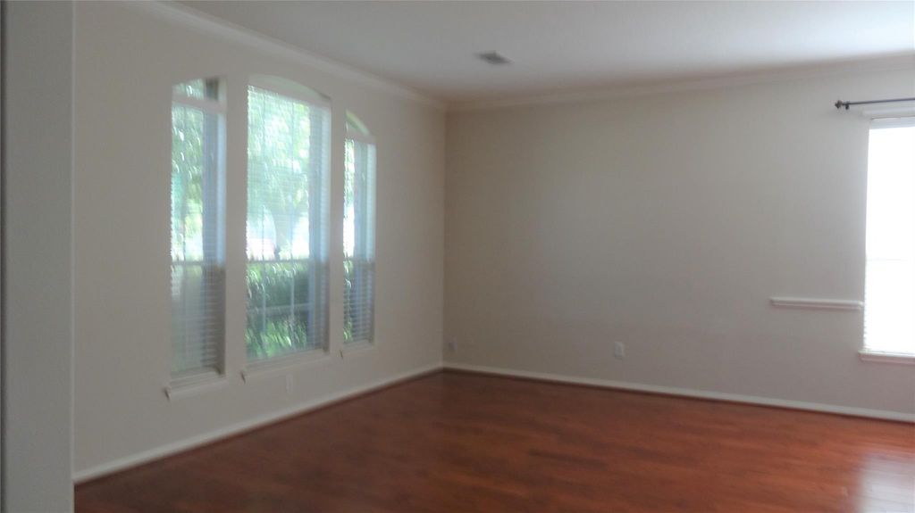 Photo of 4822 Schiller Park Lane, Sugar Land, TX 77479 (MLS # 36447685)