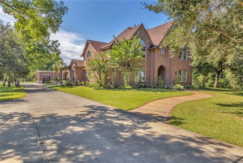Photo of 4910 Brookside Road, Brookside Village, TX 77581 (MLS # 36239697)