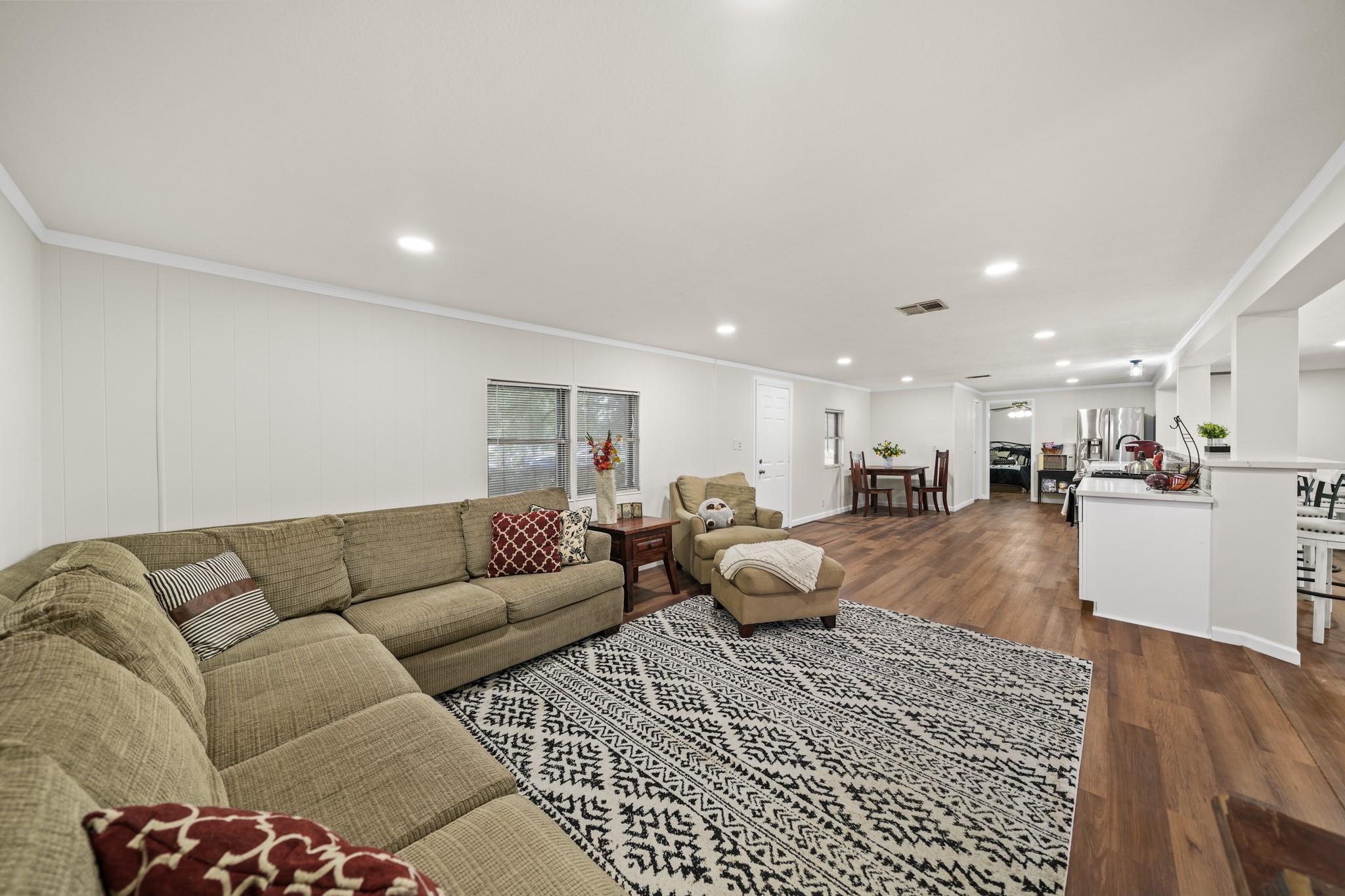 3932 Allen Road