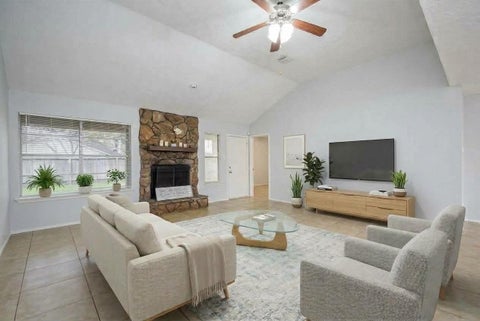 Photo of 16806 Red Gully Drive, Sugar Land, TX 77498 (MLS # 60163229)