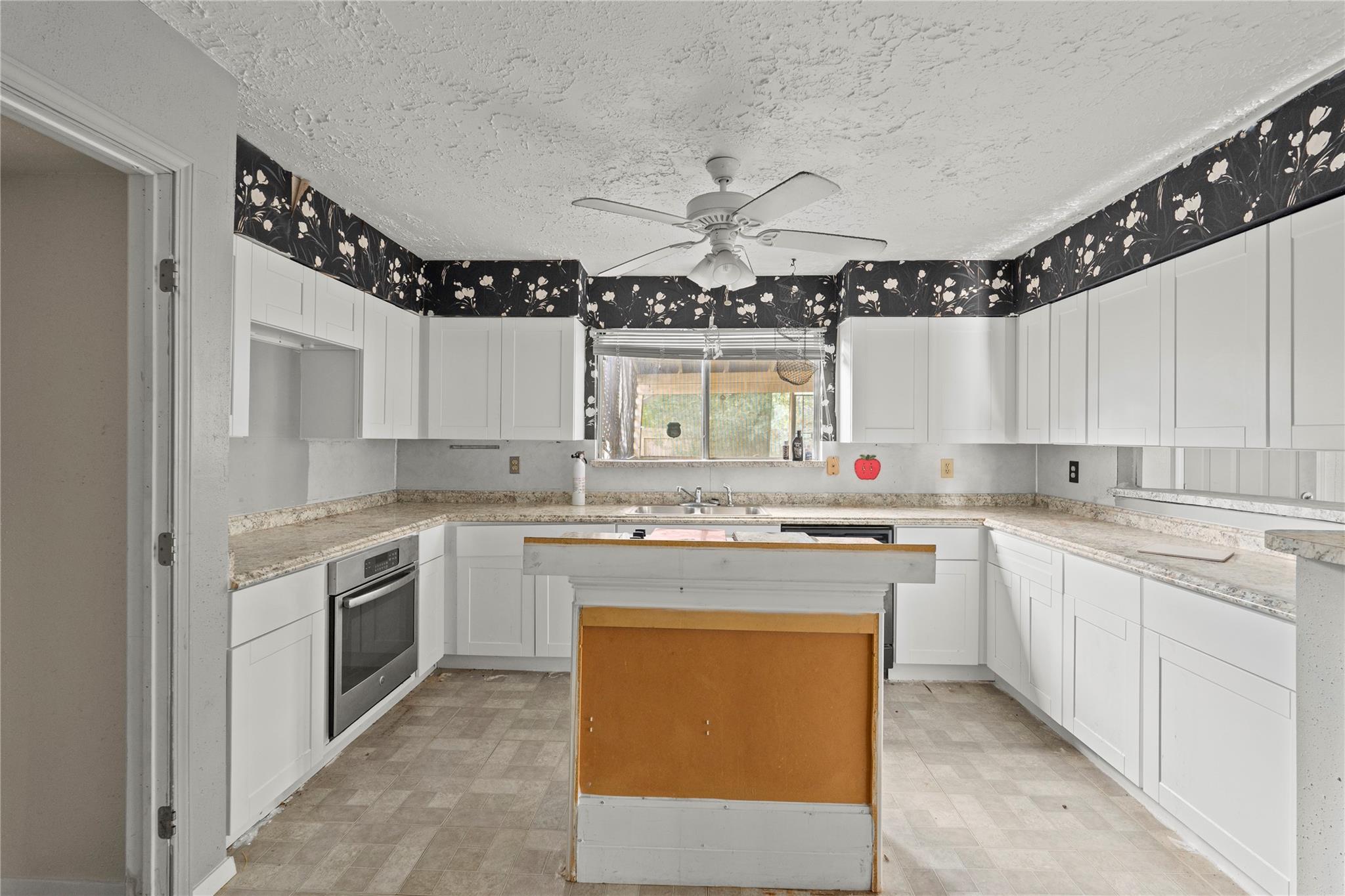 1219 Beechbend Drive