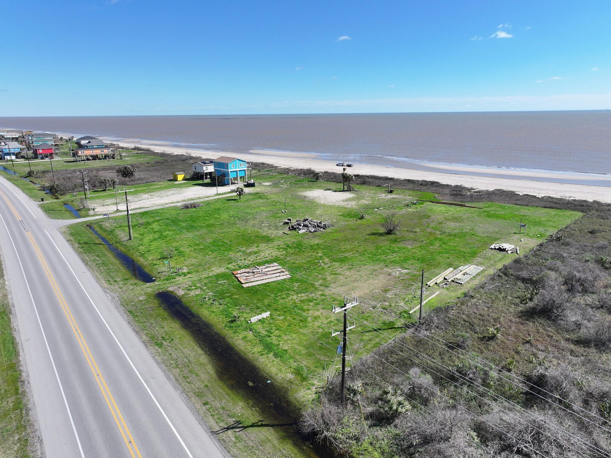 1218 Highway 87 Highway