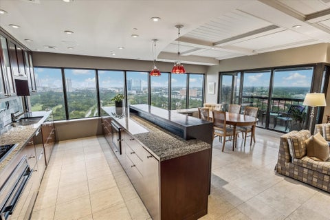 Photo of 2001 Holcombe Boulevard #2006, Houston, TX 77030 (MLS # 28529524)