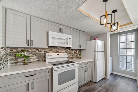 781 Country Place Drive 2054 Houston TX 77079