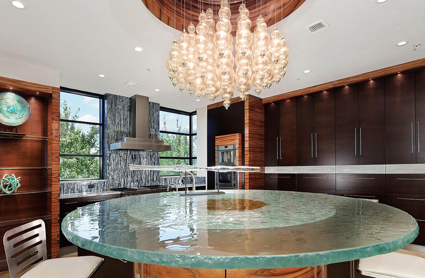 1 Waterway Court 4E
