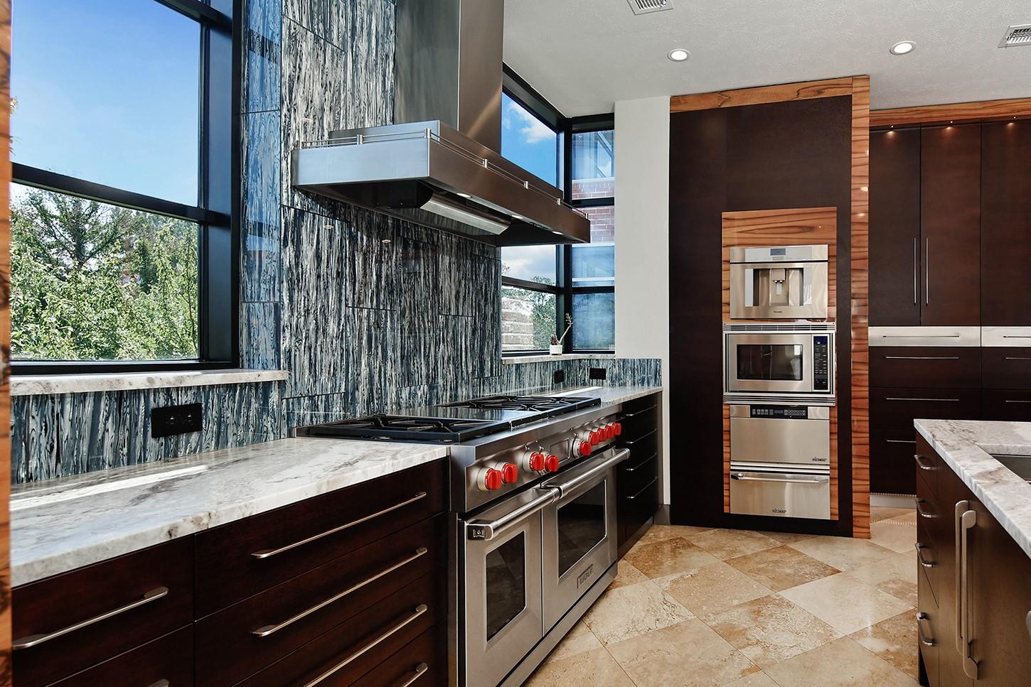 1 Waterway Court 4E