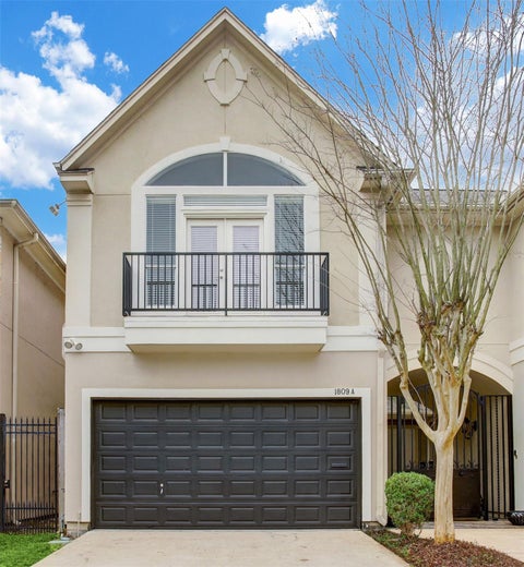 Photo of 1809 W Clay Street, Houston, TX 77019 (MLS # 30034047)