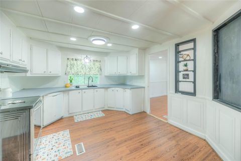 Tiny photo for 203 S Canyon Drive, Onalaska, TX 77360 (MLS # 38087462)