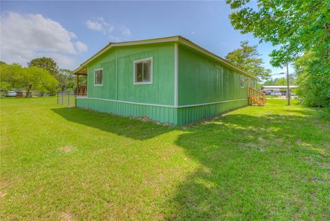 Tiny photo for 203 S Canyon Drive, Onalaska, TX 77360 (MLS # 38087462)