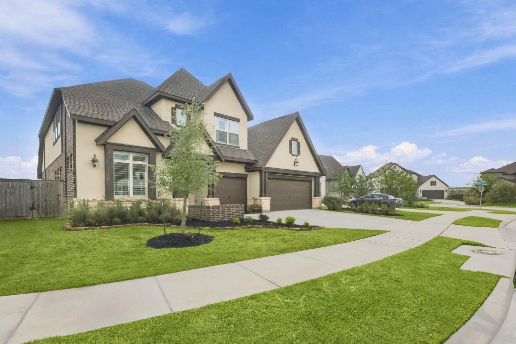 Photo of 10706 Branched Foldwing Court, Cypress, TX 77433 (MLS # 86999150)