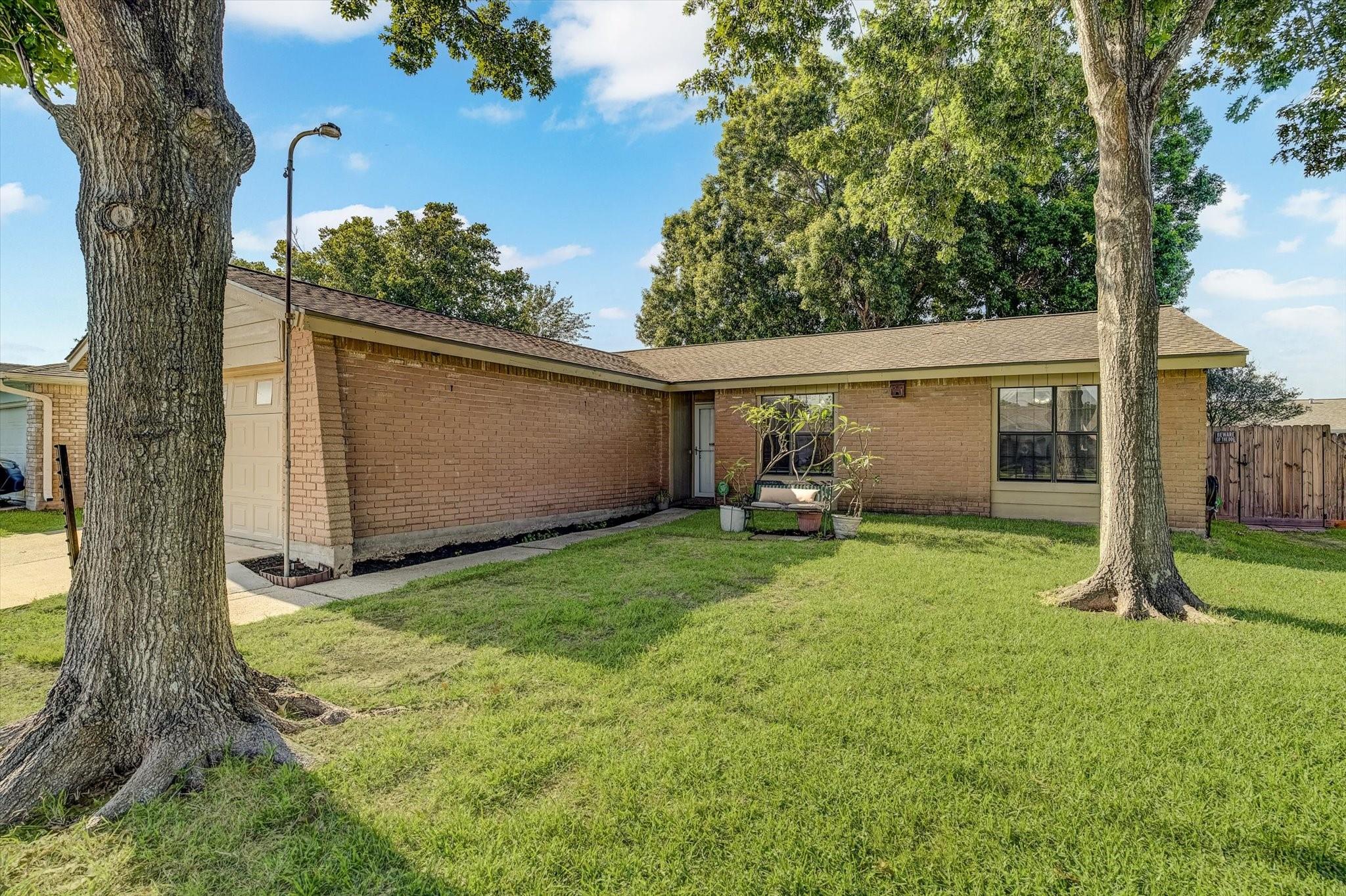 4922 Valley View Drive