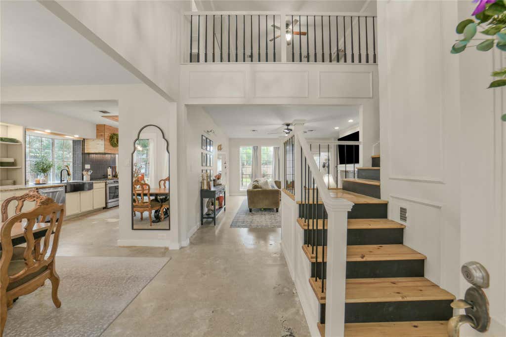 Photo of 15610 Township Glen Lane, Cypress, TX 77433 (MLS # 33161249)