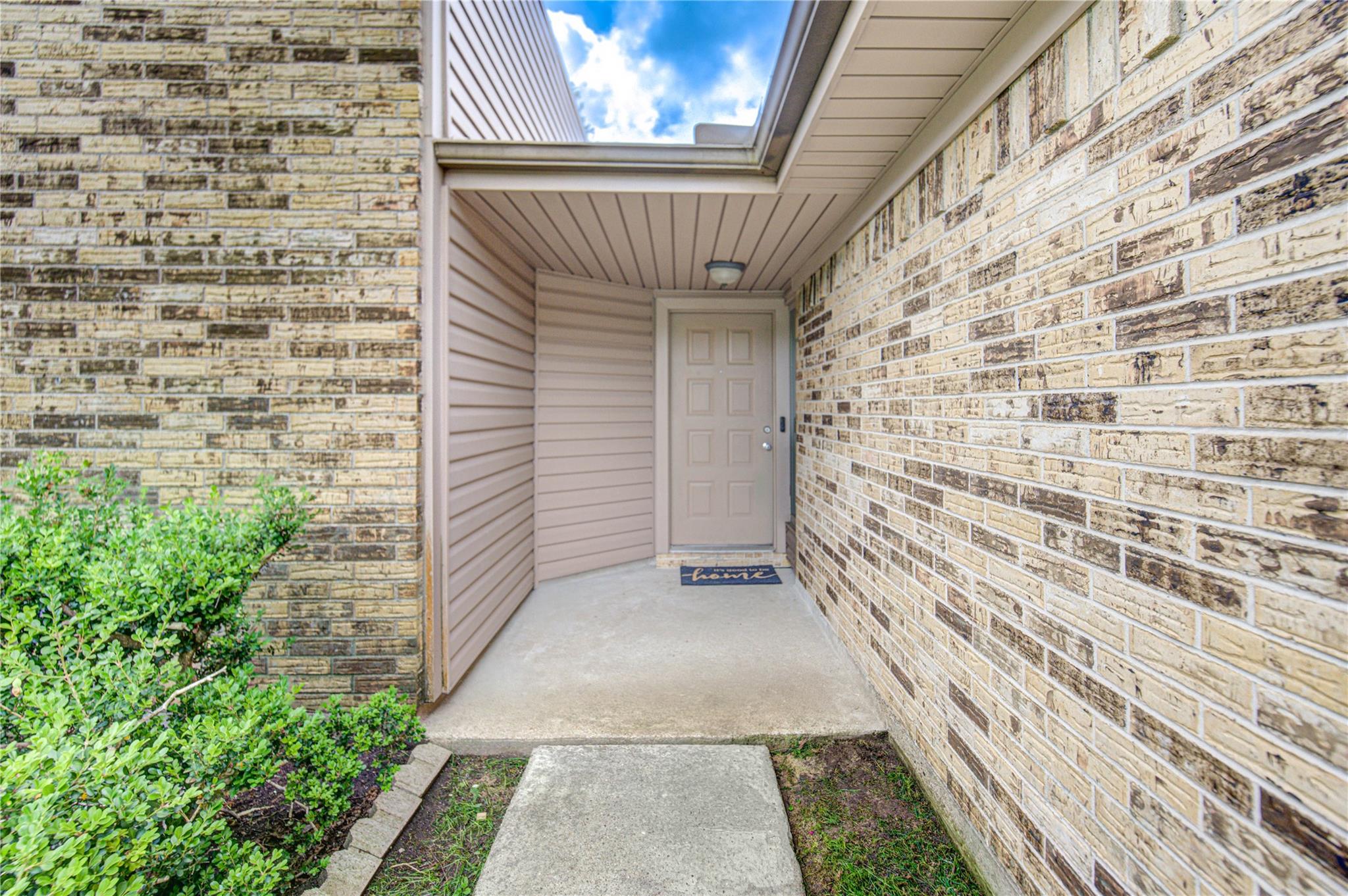 3224 Teakwood Circle
