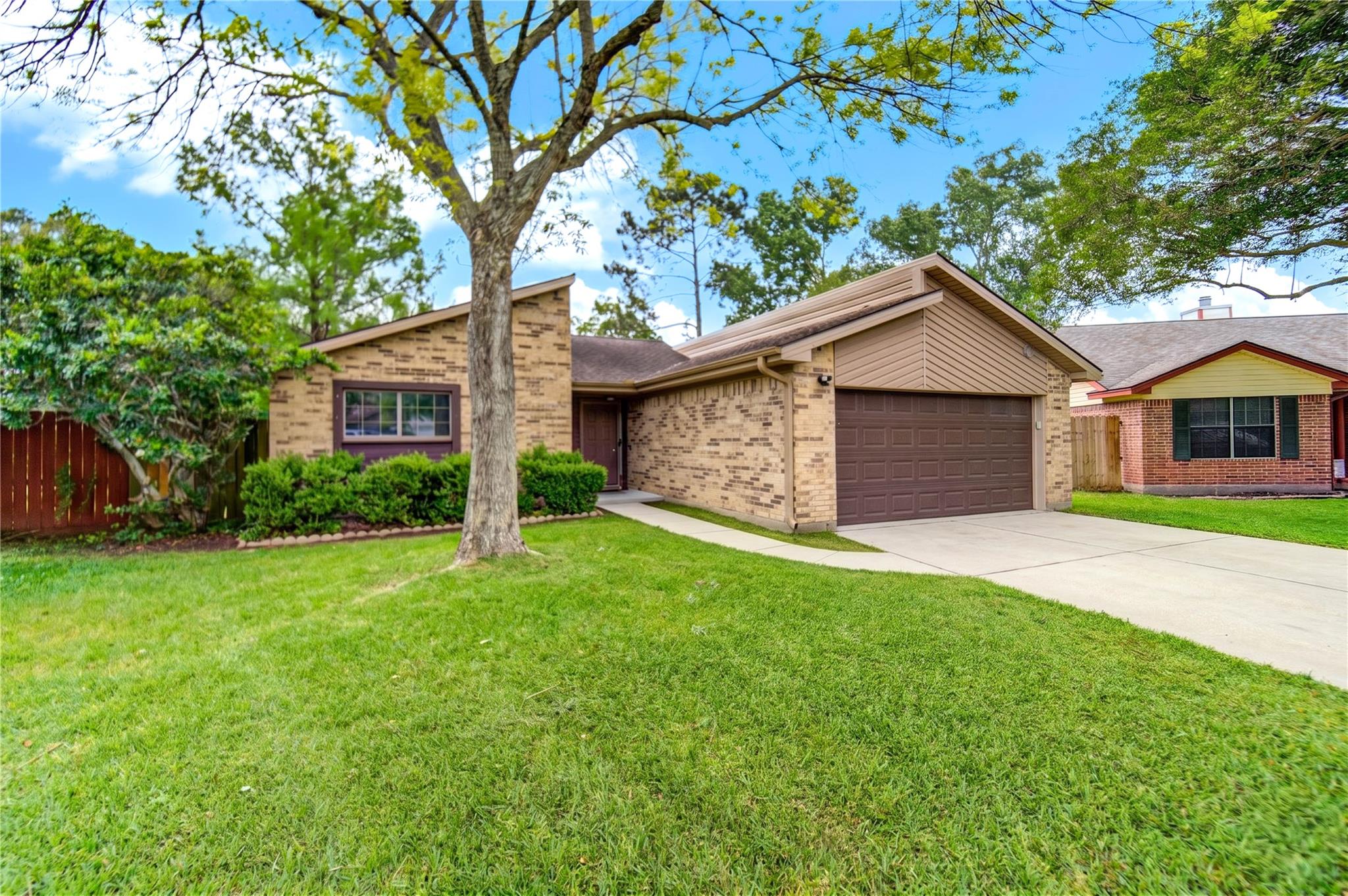 3224 Teakwood Circle