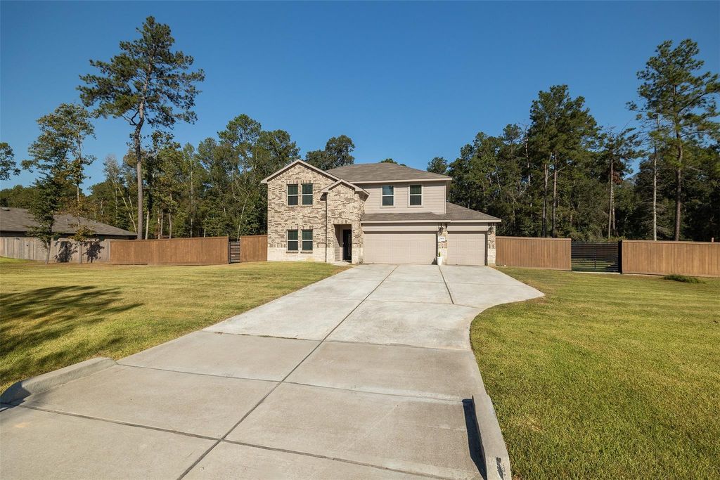 Photo of 2819 Roman Forest Boulevard, New Caney, TX 77357 (MLS # 33545754)