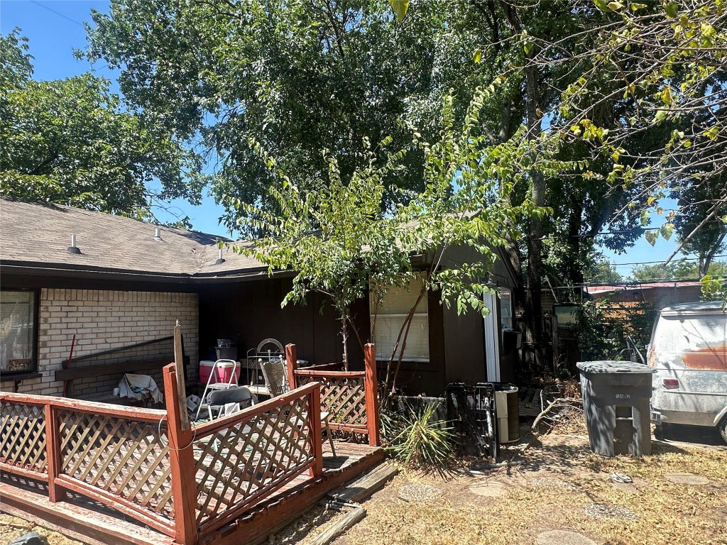 Photo of 1720 S St Augustine Drive, Dallas, TX 75217 (MLS # 87540687)